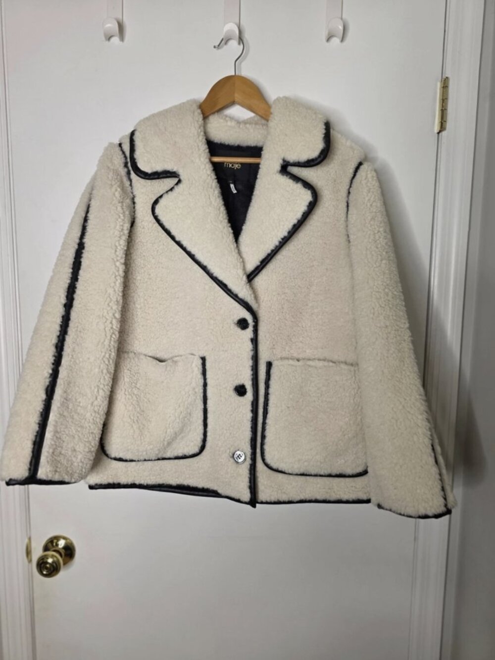 Maje - Short Faux Fur Coat - Ecur- 36 - New without Tags